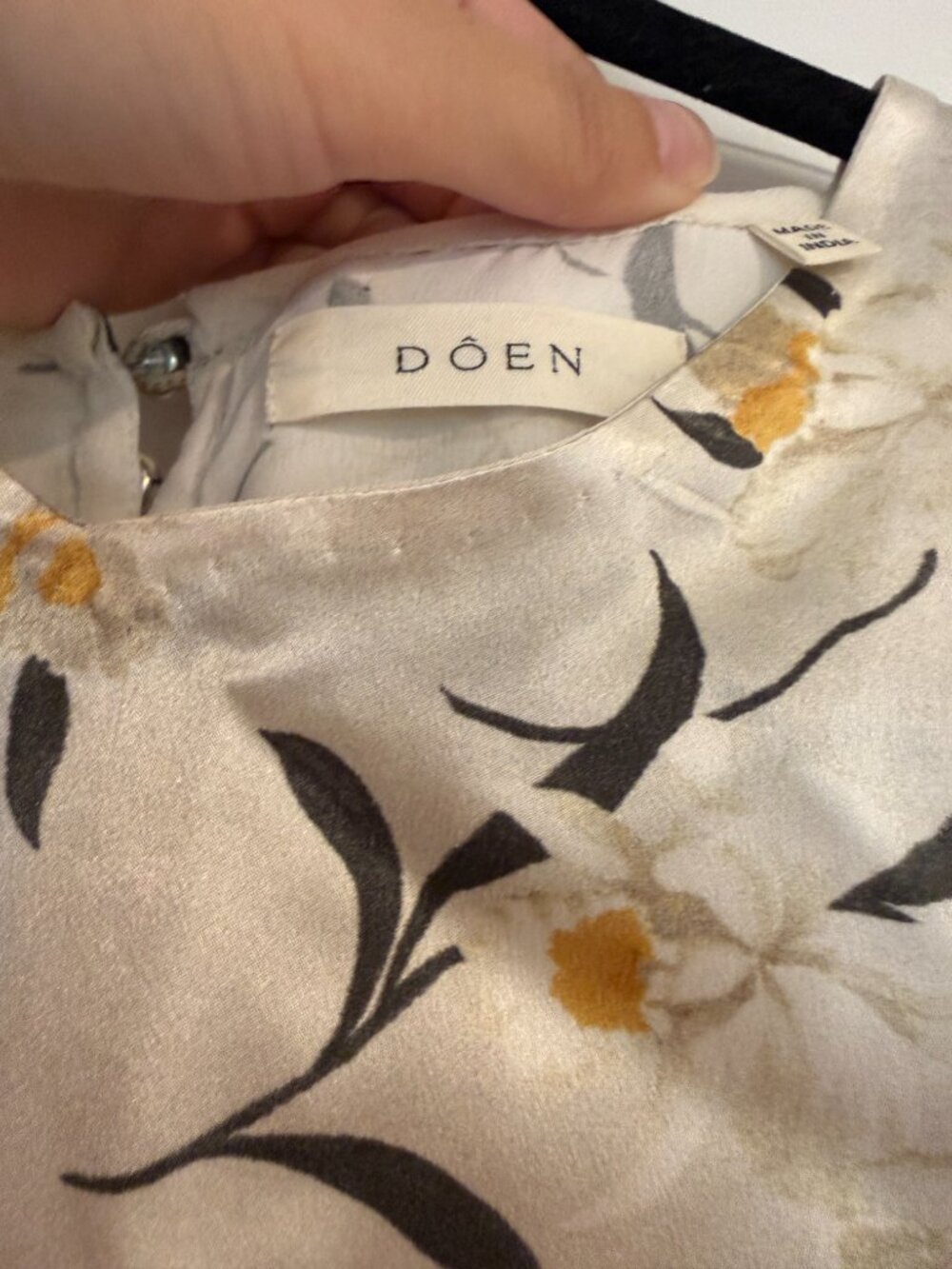 DÔEN Size Large Pearl Dress - Cream & Yellow - Picture 3 of 5